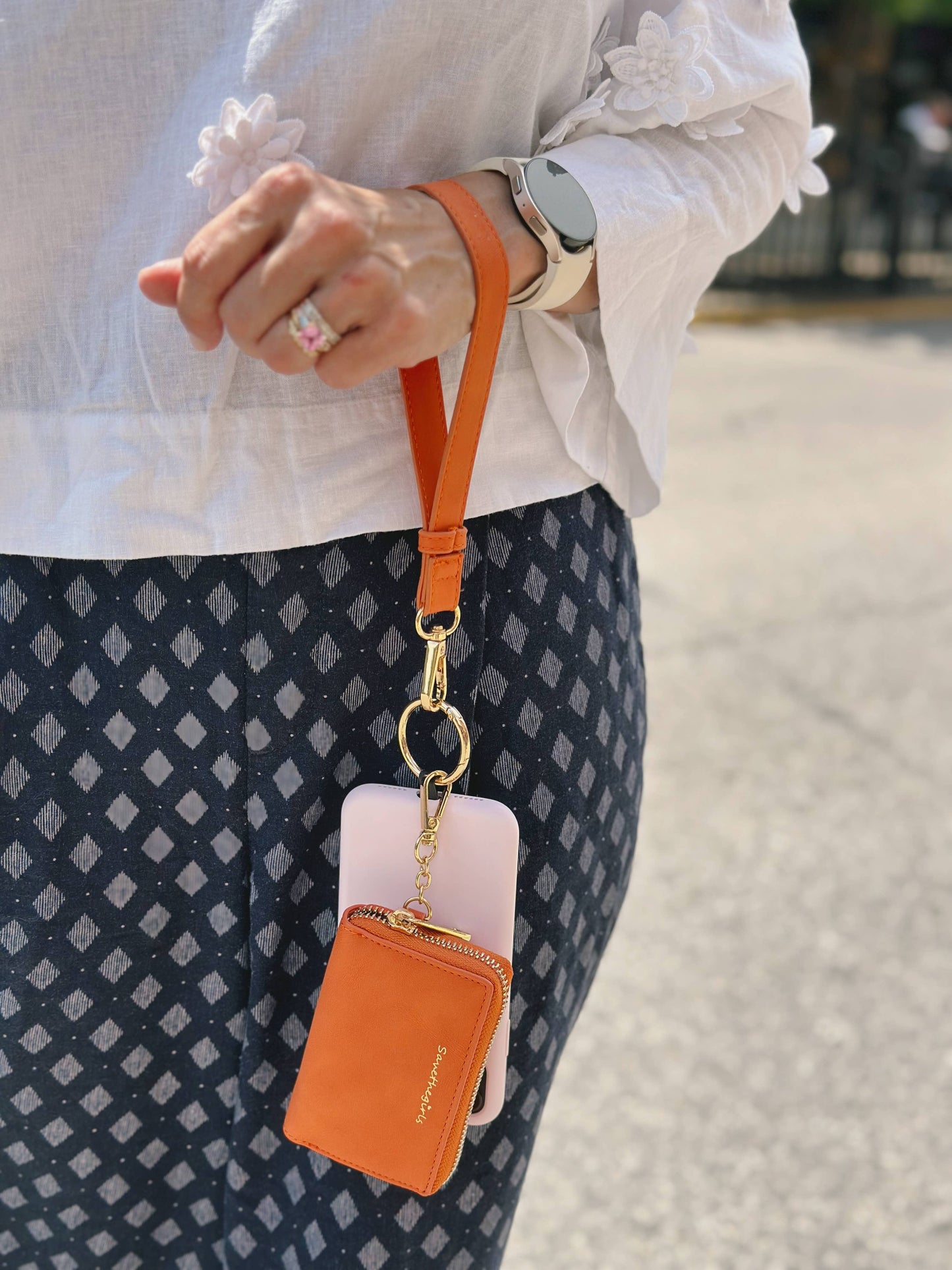 Clip & Go Strap with Pouch Brushed Vegan Leather Collection: Black - Black Pouch