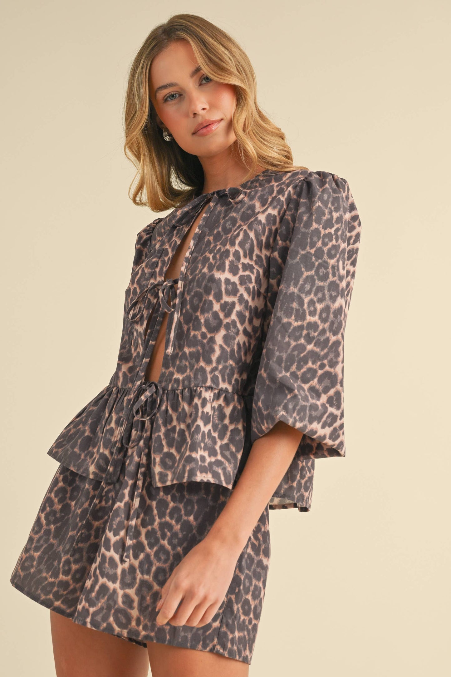 The Lioness Set