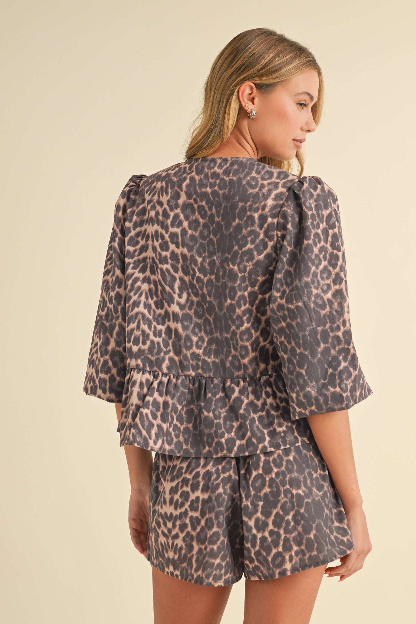 The Lioness Set