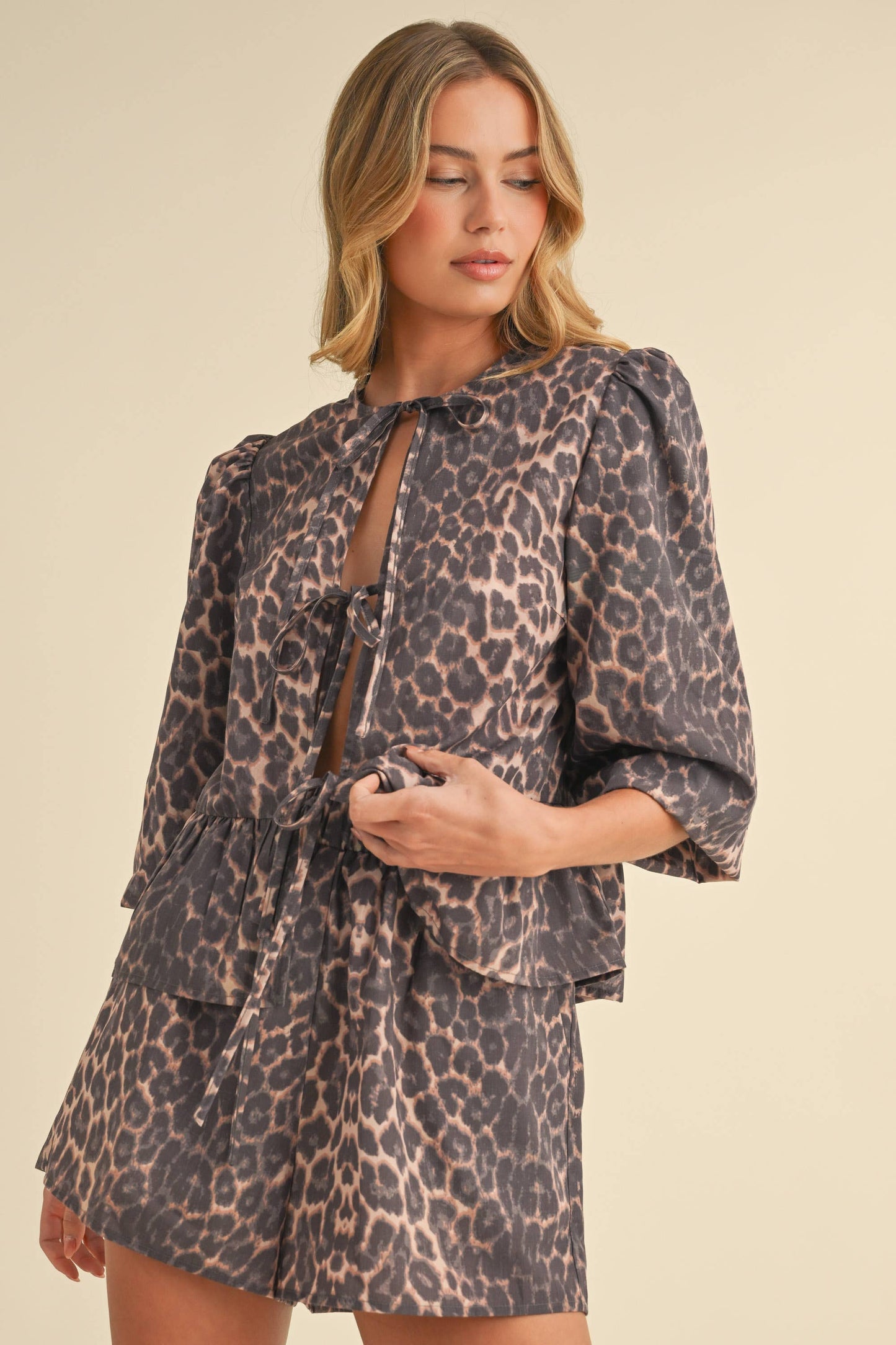 The Lioness Set