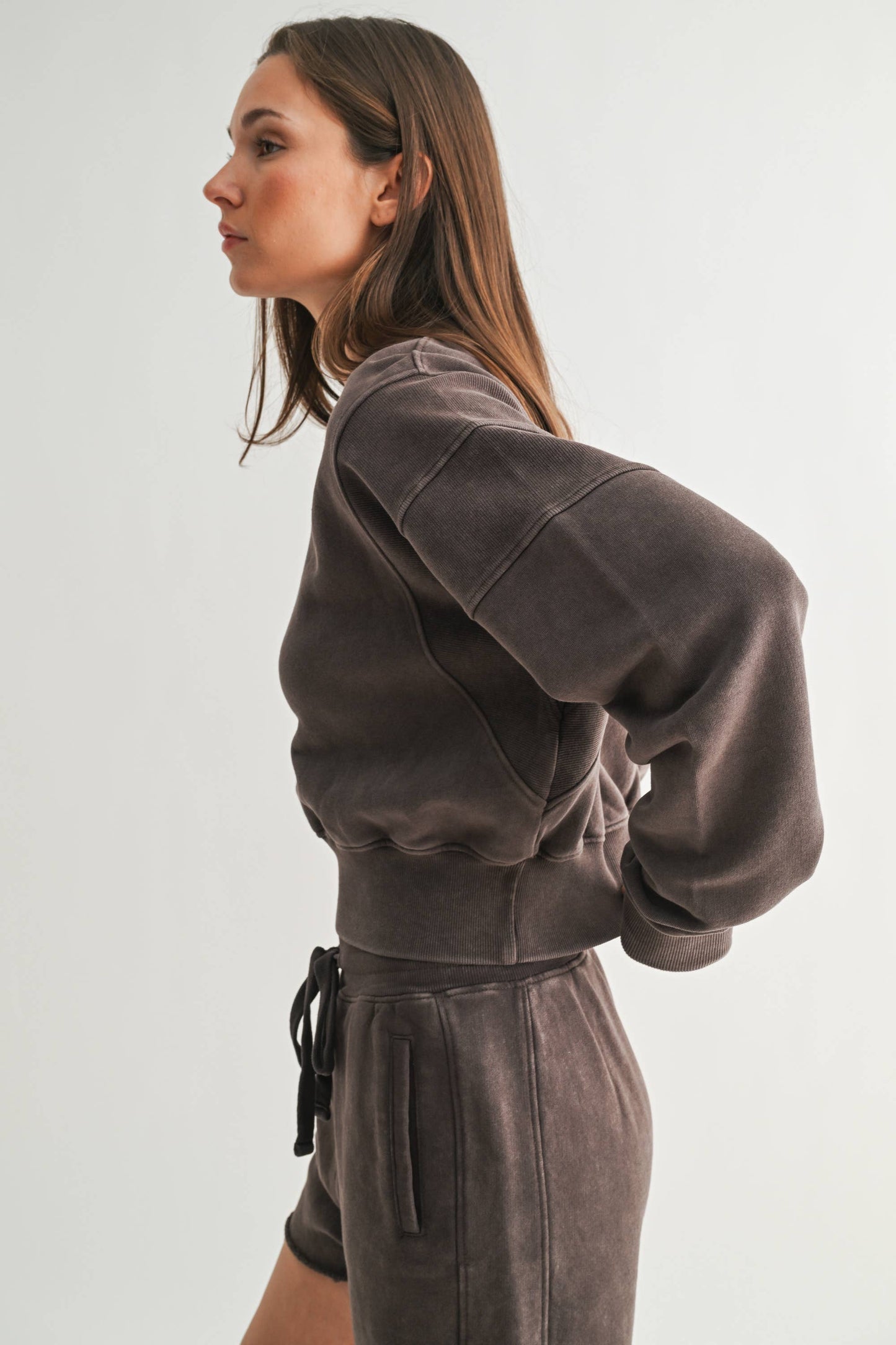 Mineral Wash Luxe Cropped Sweatshirt