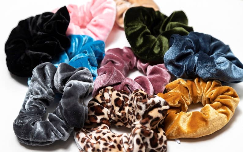 Zip Scrunchie, Stash Scrunchie: Taupe