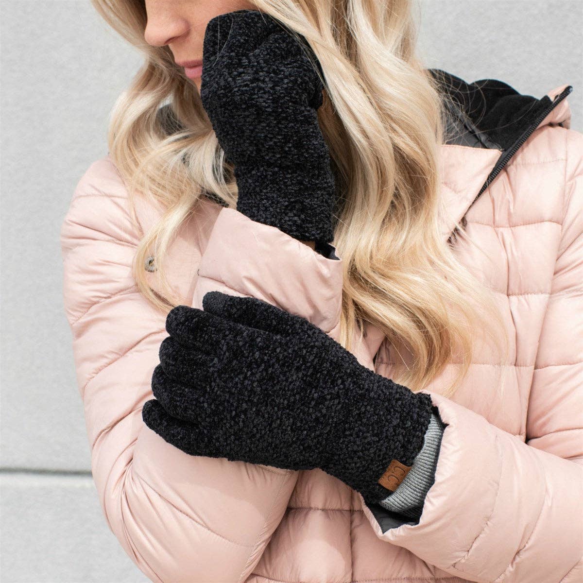 CC Chenille Touchscreen Glove: Burgundy