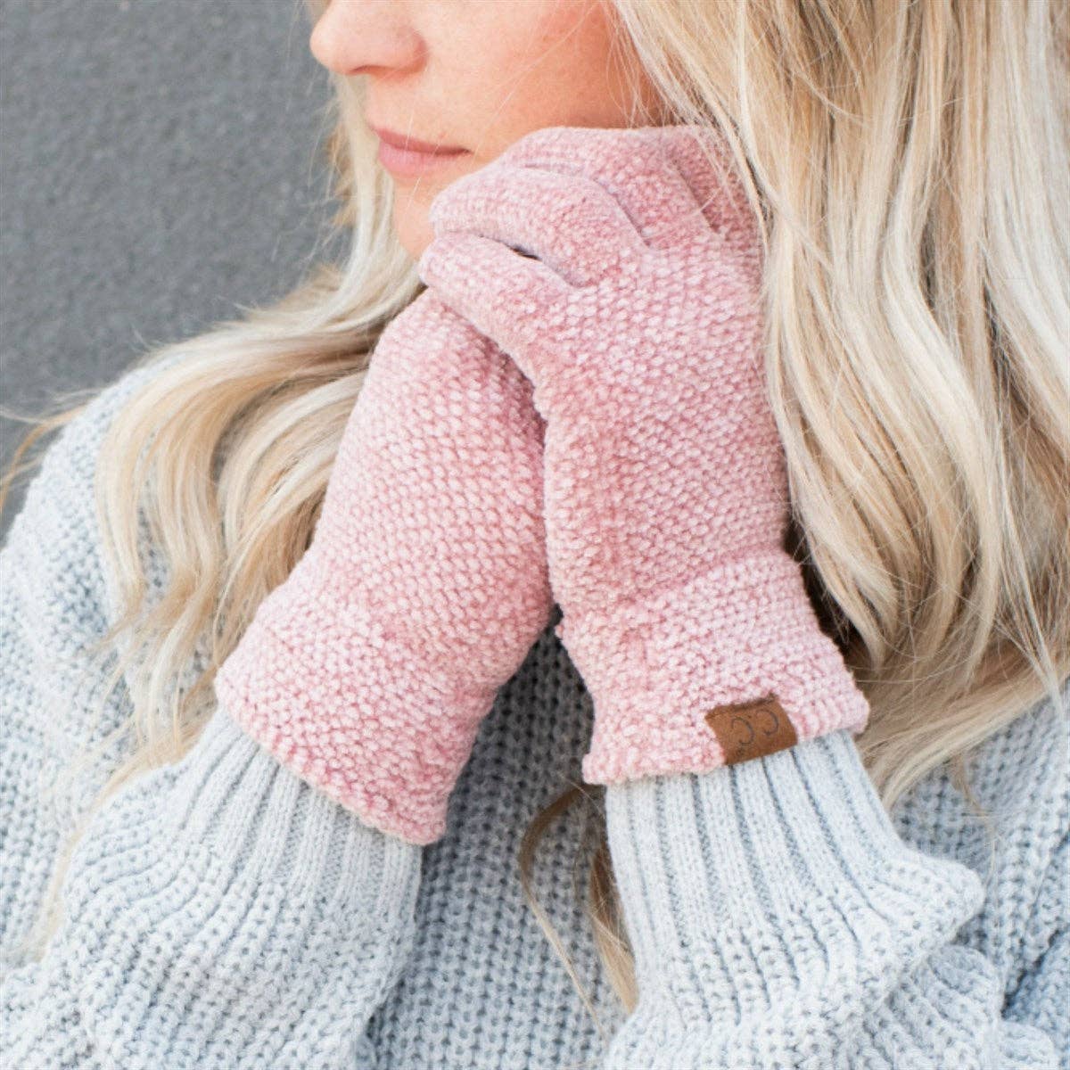 CC Chenille Touchscreen Glove: Black