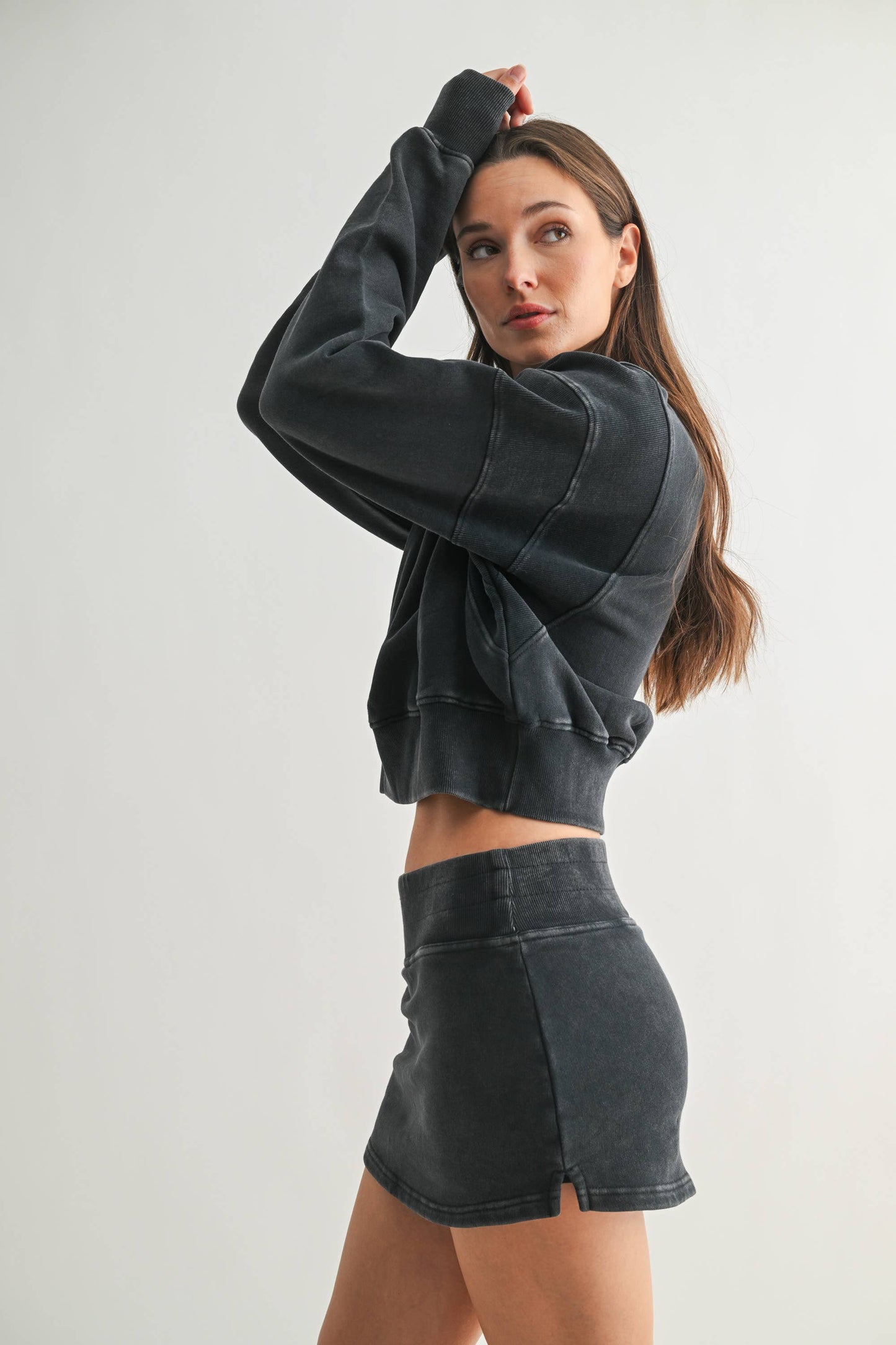 Mineral Wash Luxe Cropped Sweatshirt