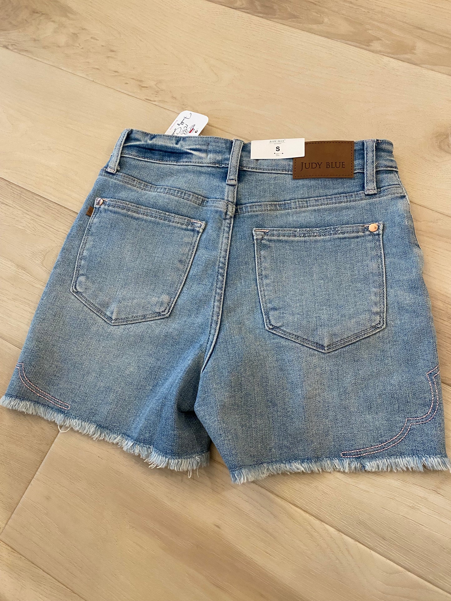 Judy Blue Western Embroidery Detail Cut Off Shorts