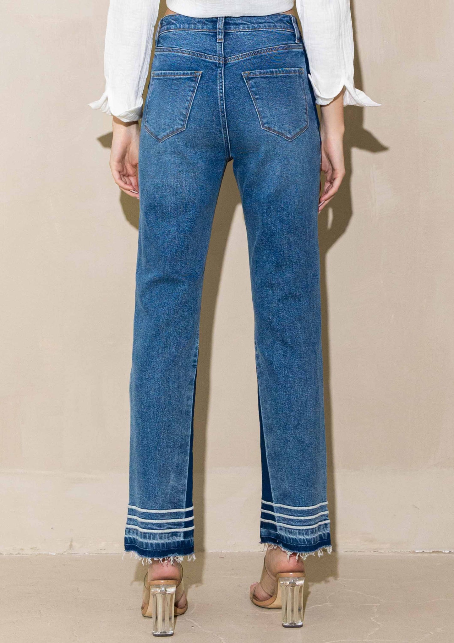 Ana Straight Jeans