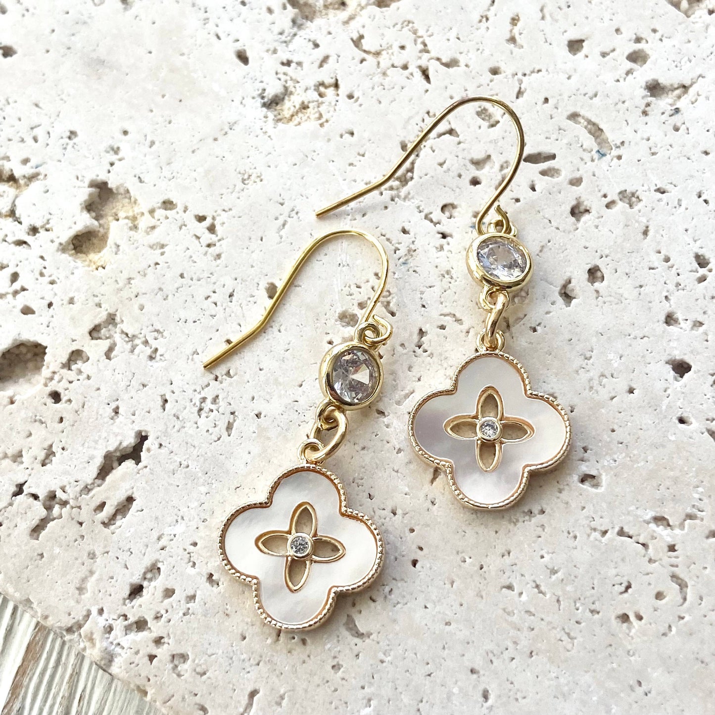 Clover designer with crystal earrings