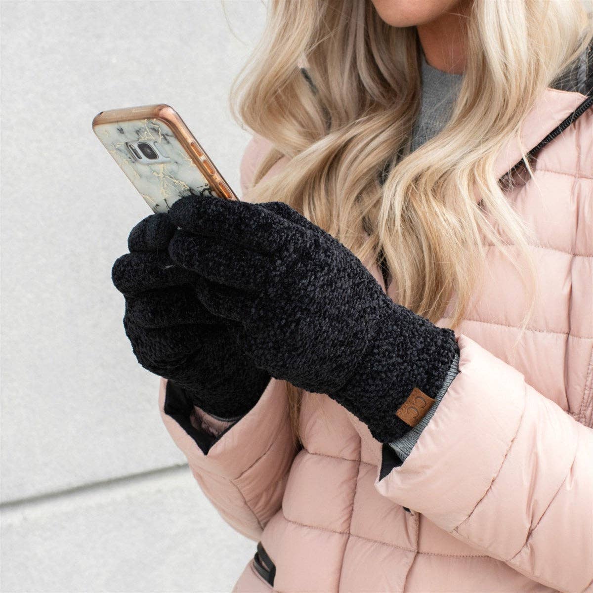 CC Chenille Touchscreen Glove: Black